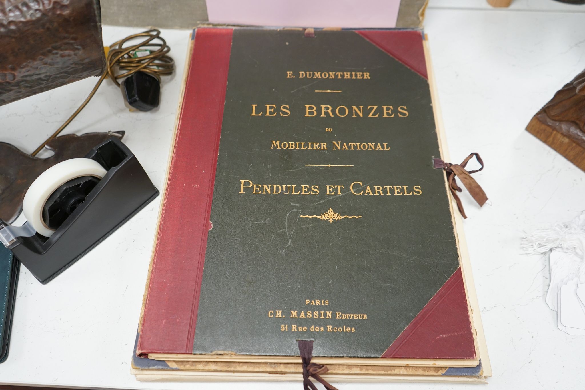 Folios - Tapisseries et Documents Decoratifs du style Louis XIV, E.Dumonthier Les Bronzes du Mobilier National and 2 others (4)